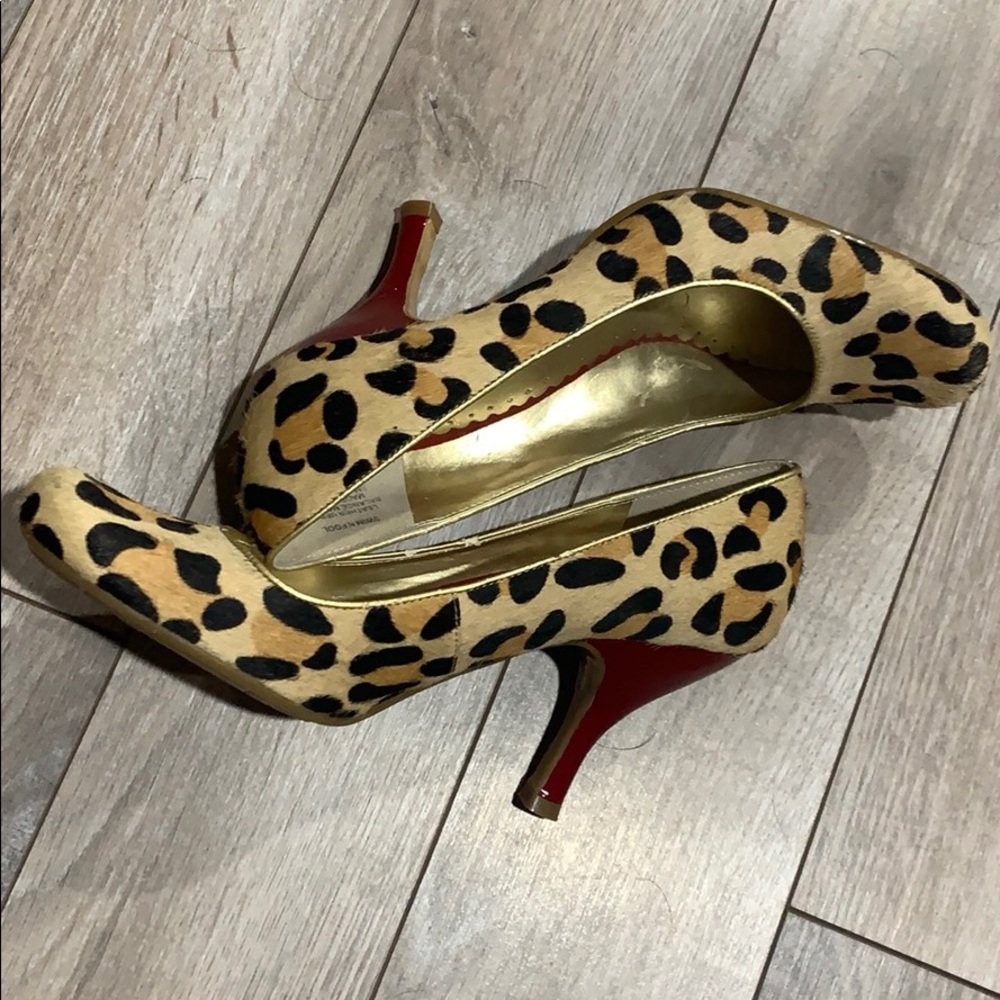 Kenneth Cole Heels - Picture 2 of 8
